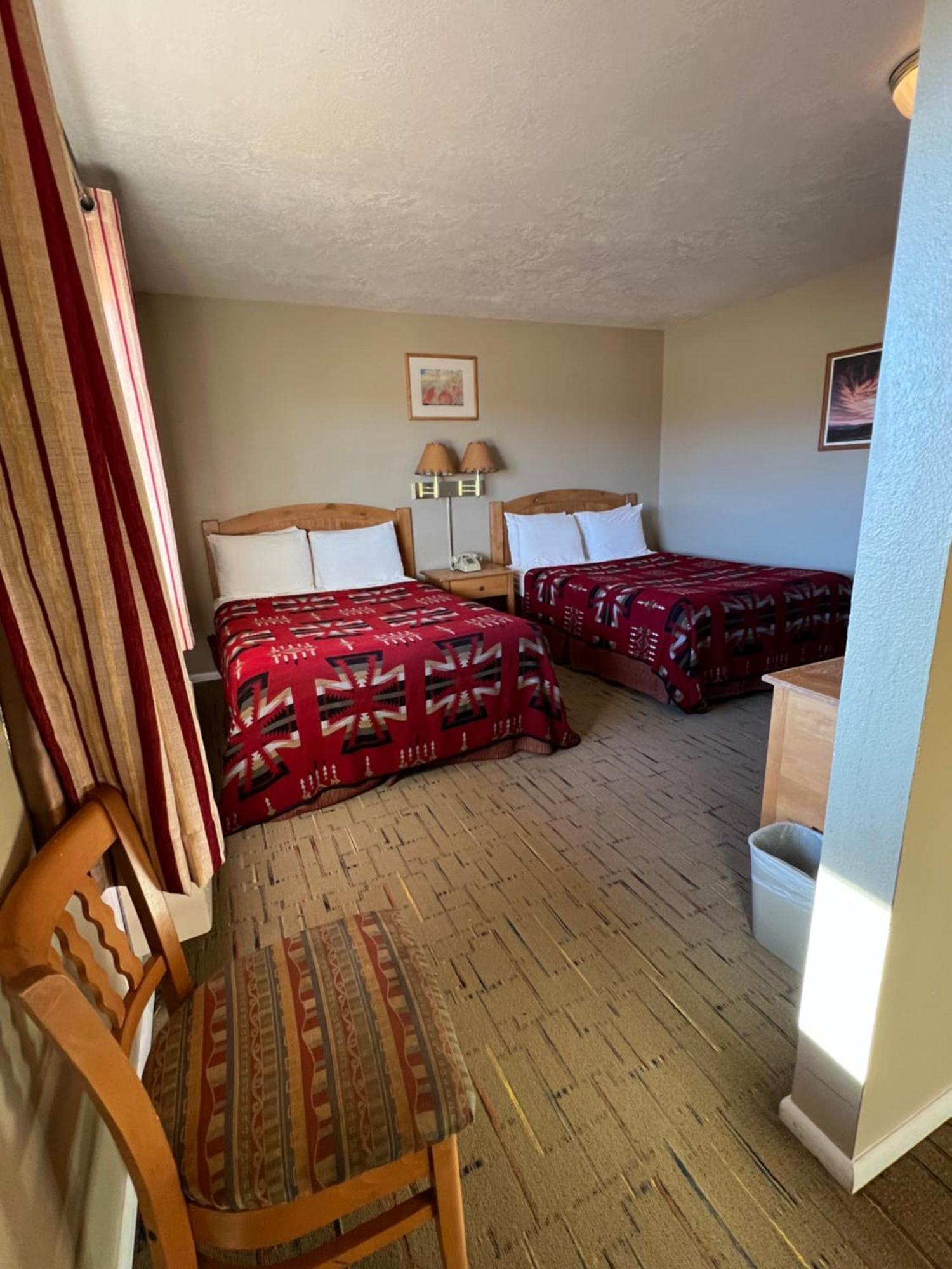 The Rim Rock Inn Торрі Екстер'єр фото