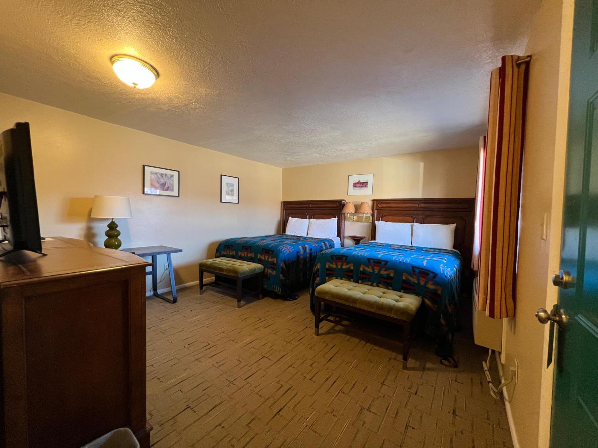 The Rim Rock Inn Торрі Екстер'єр фото