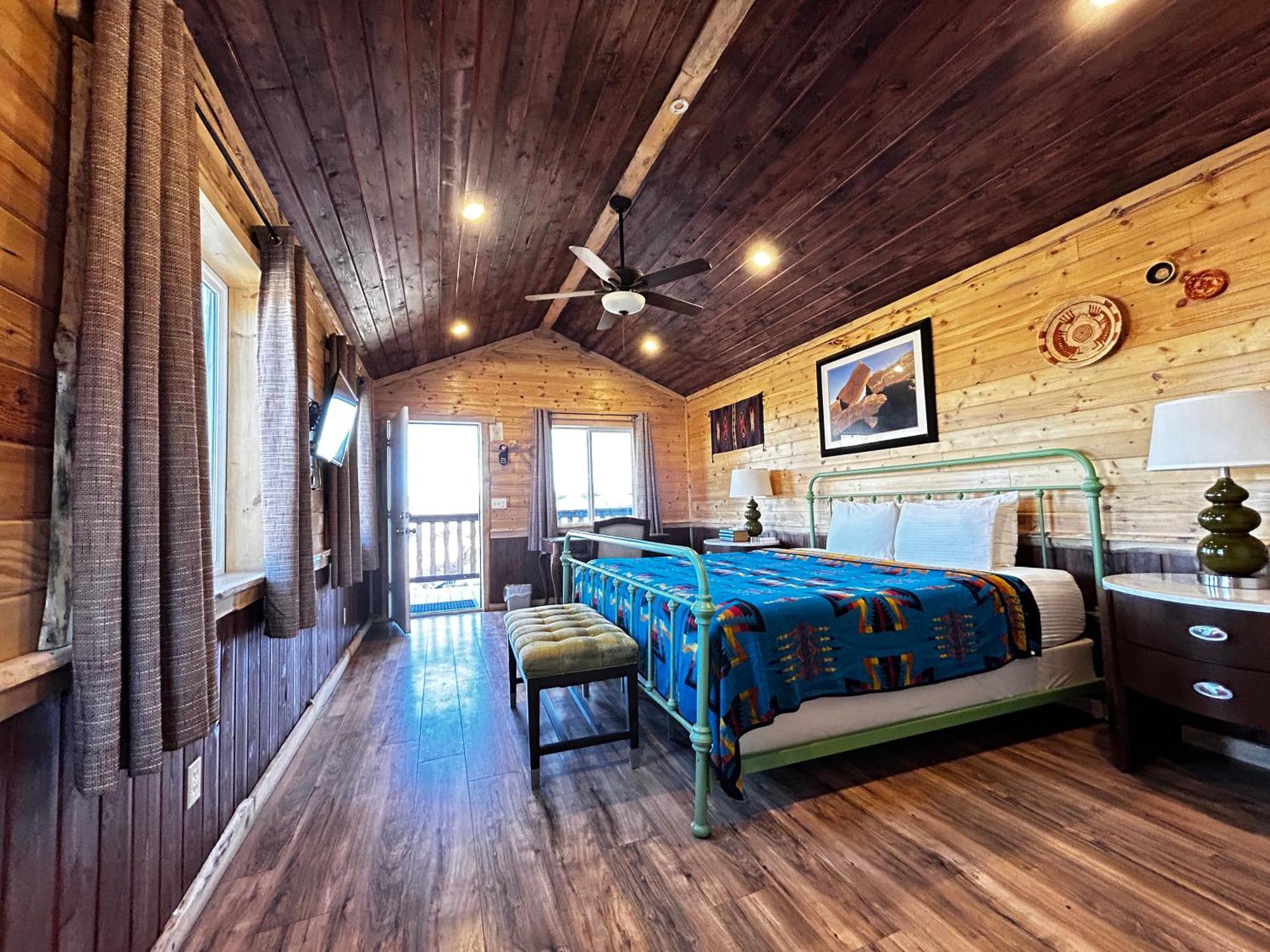 The Rim Rock Inn Торрі Екстер'єр фото