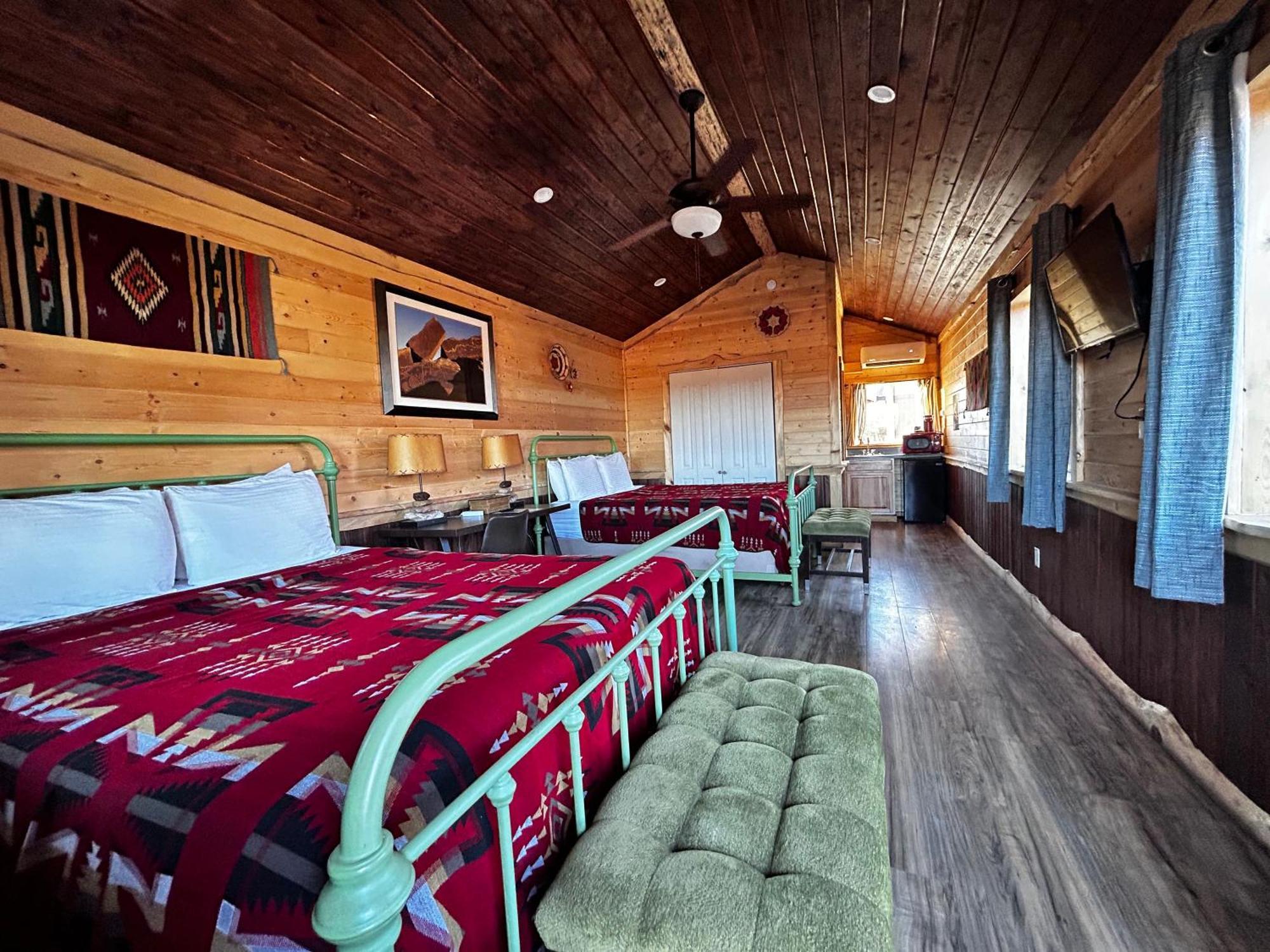 The Rim Rock Inn Торрі Екстер'єр фото