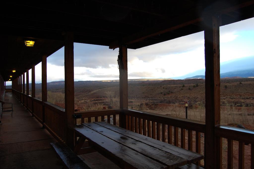 The Rim Rock Inn Торрі Екстер'єр фото