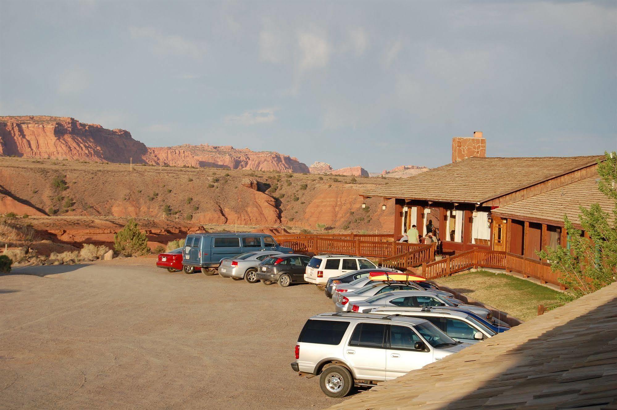 The Rim Rock Inn Торрі Екстер'єр фото